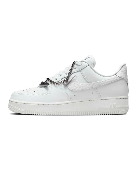 Tênis Nike Air Force 1´07 Lo Feminino
