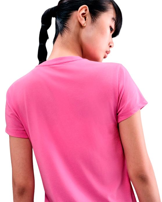 Camiseta Nike Sportswear Chll Knit Feminina