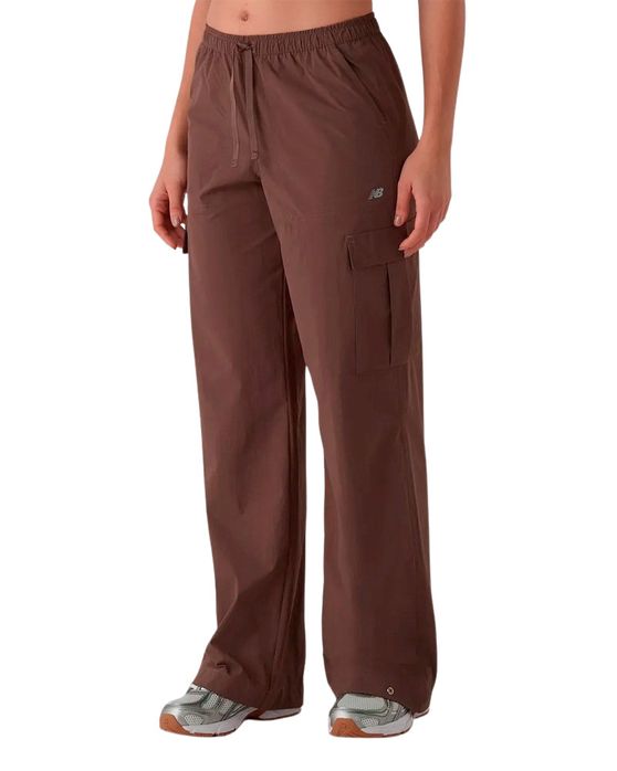 Calça New Balance Nylon Cargo Feminina