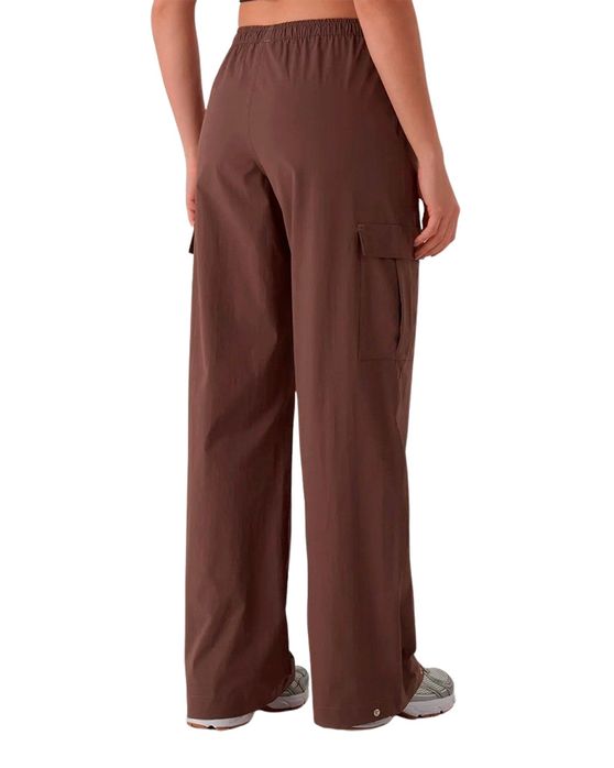 Calça New Balance Nylon Cargo Feminina