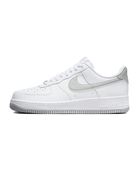 Tênis Nike Air Force 1 07 Masculino