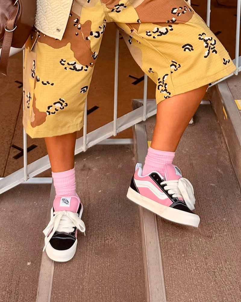 vans-knu-skool-pretro-rosa-01