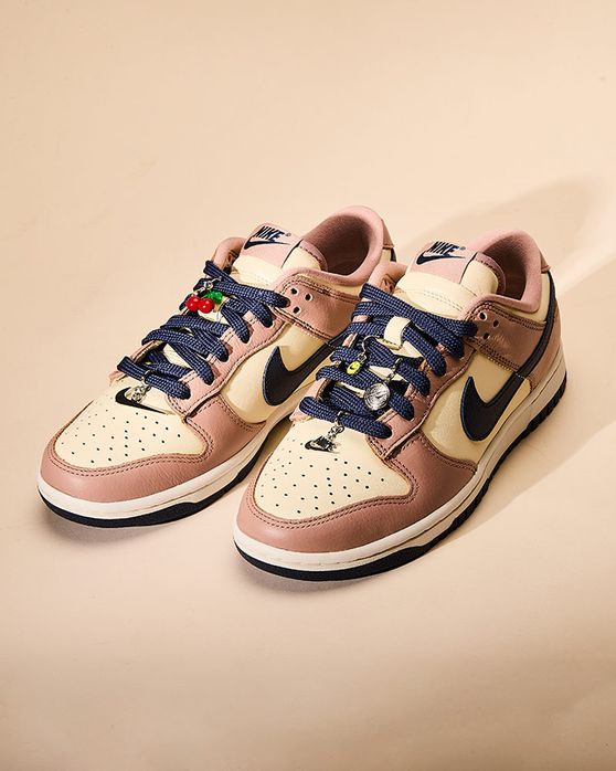 Tênis Nike Dunk Low SE Feminino