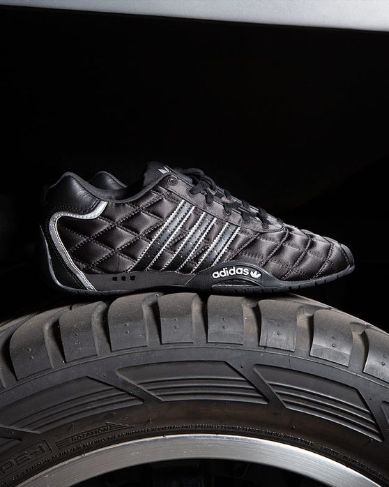 Tênis adidas Adiracer Lo Feminino