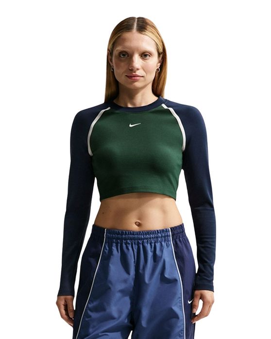 Cropped Nike Sportswear Street Body Feminino