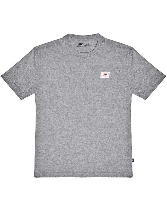 Camiseta New Balance Woven Label Masculina